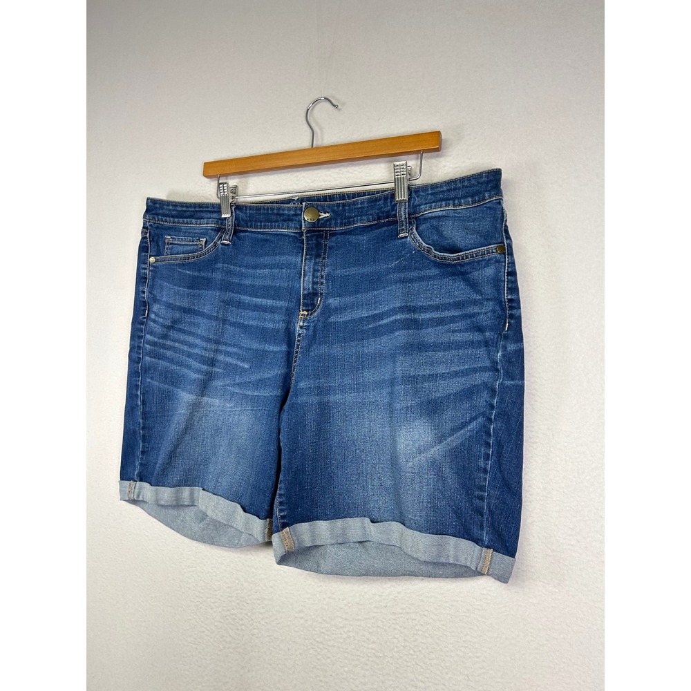 Summer Casual a.n.a Woman 20W Blue Medium Wash Cuffed Stretch Denim Shorts - Picture 8 of 9